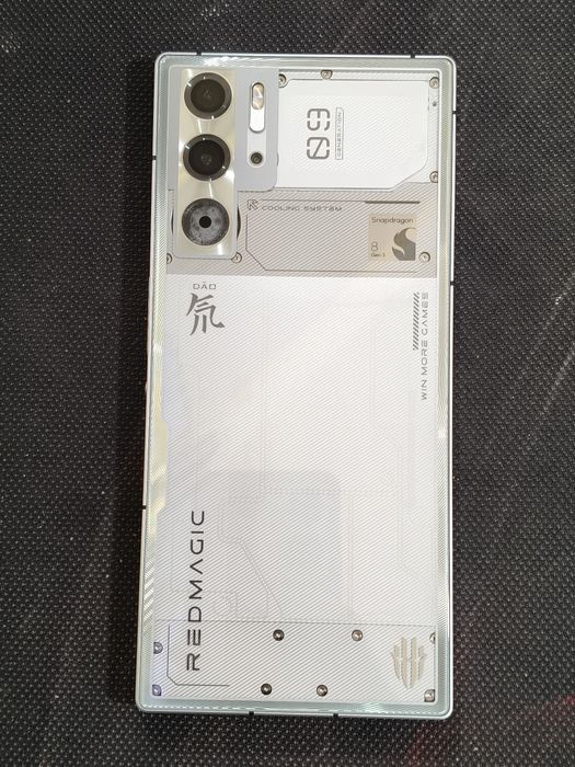 red magic 9 pro 12.256 white