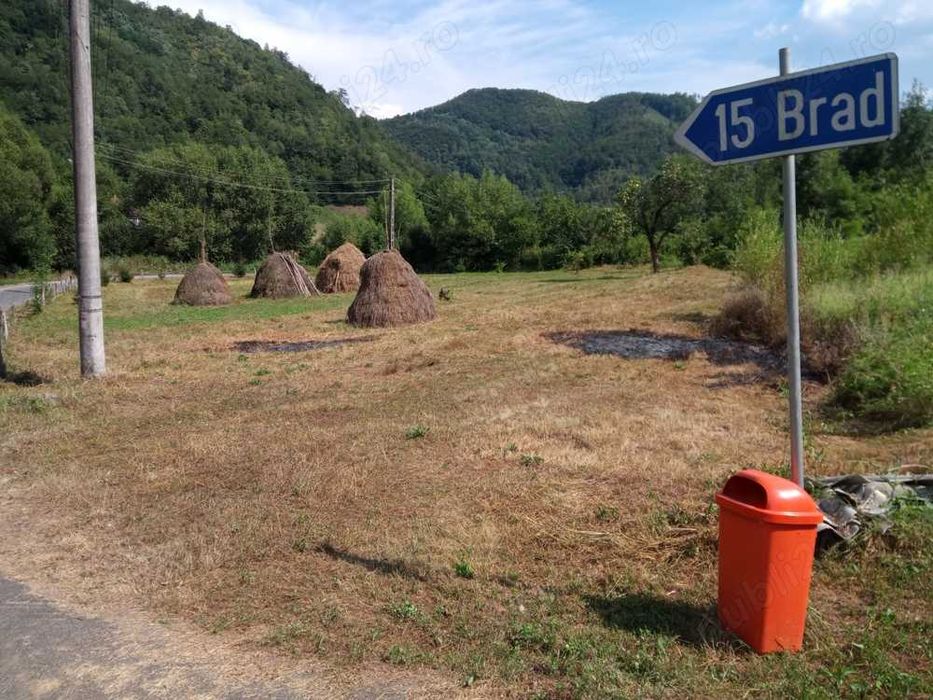 Gospodarie la "cheie", in zona rurala si linistita.