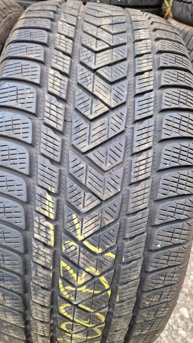 Anvelope 265/45R20 marca Pirelli, M +S,DOT 2022,6.5 mm
