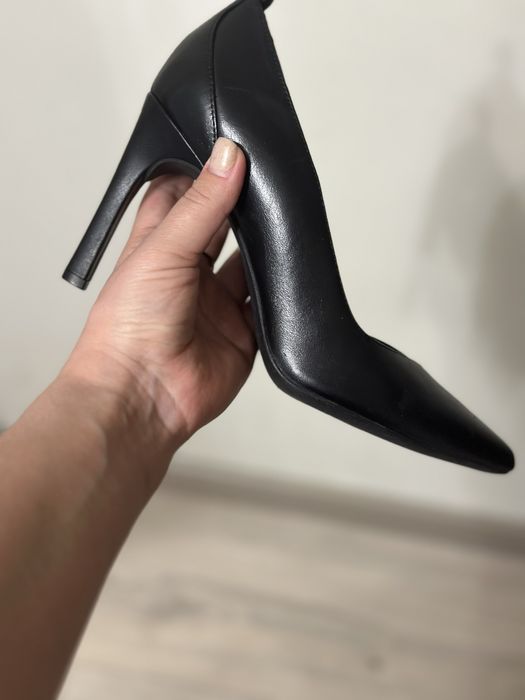 Туфли лодочки , одевала 1 раз