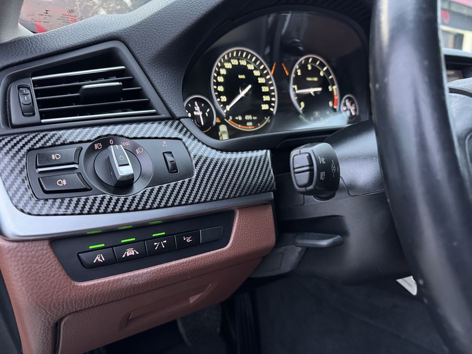 BMW F10 Lci 525xD-4 butoane-Luxury Line-11/2015-Rate-Garantie-livrare