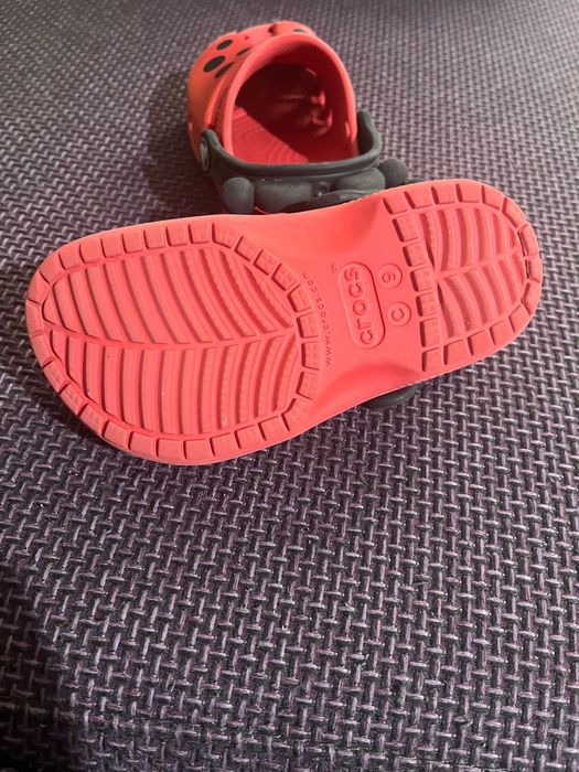 Crocs buburuze mărimea C9