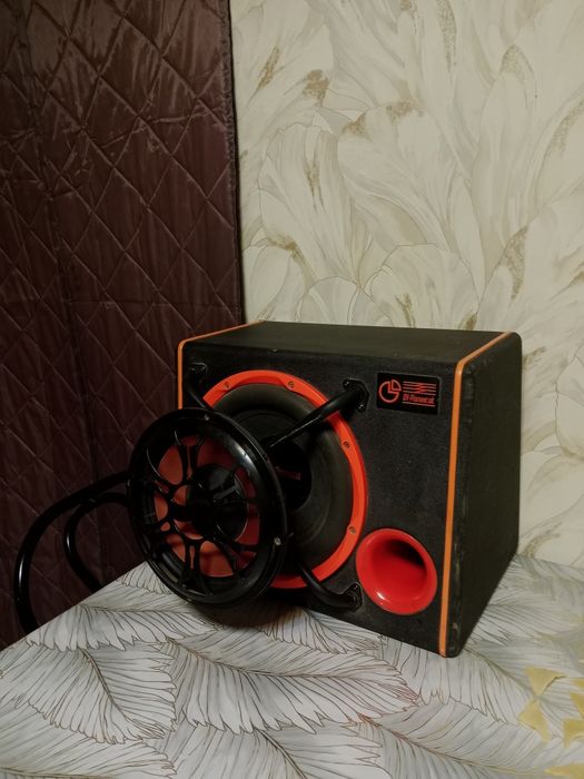 Сабуфер авто звук