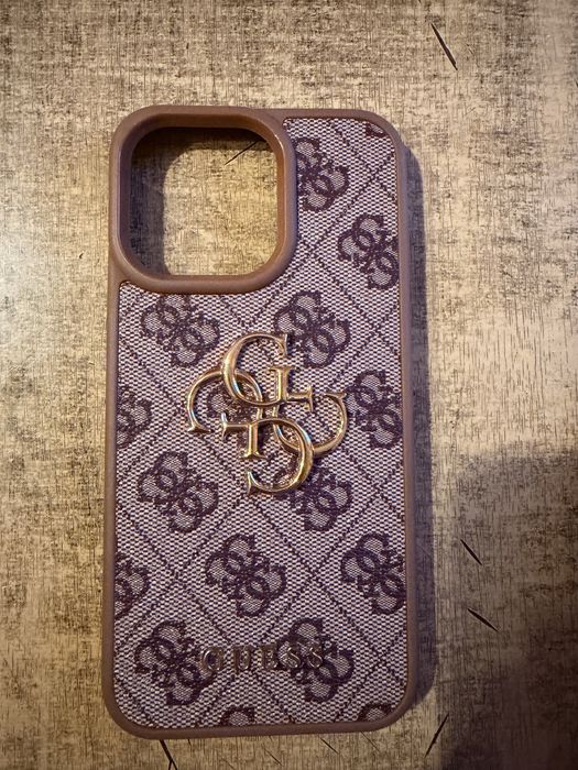 Калъфи за Айфон 15 Про Макс Guess