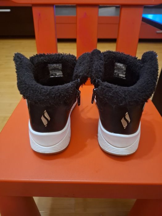 Ghete Sketchers Uno Cozy on air