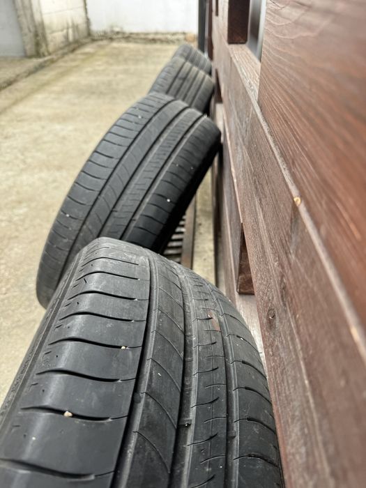 Cauciucuri vara 215/60 R16