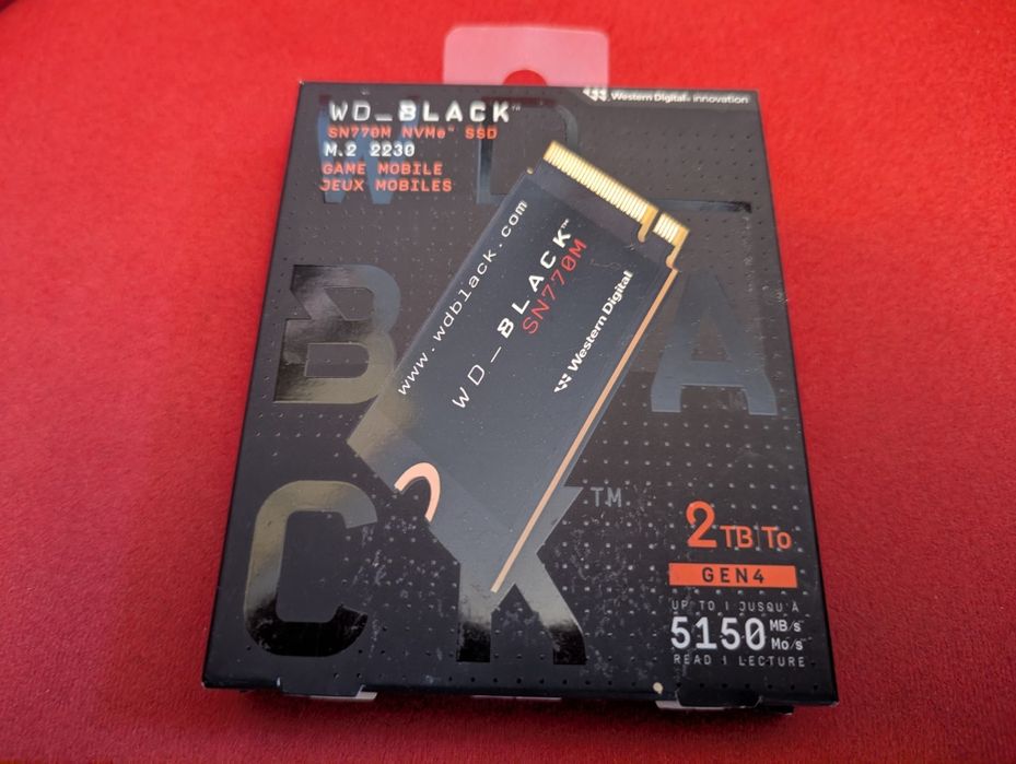 НОВ | WD Black SN770M 2TB | NVMe SSD диск Gen4 | скорост до 5150 MB/s | M.2 2230 | адаптер за M.2 2280