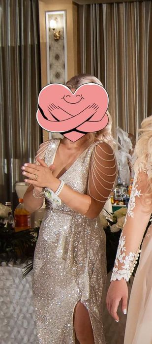 Vand rochie de ocazie