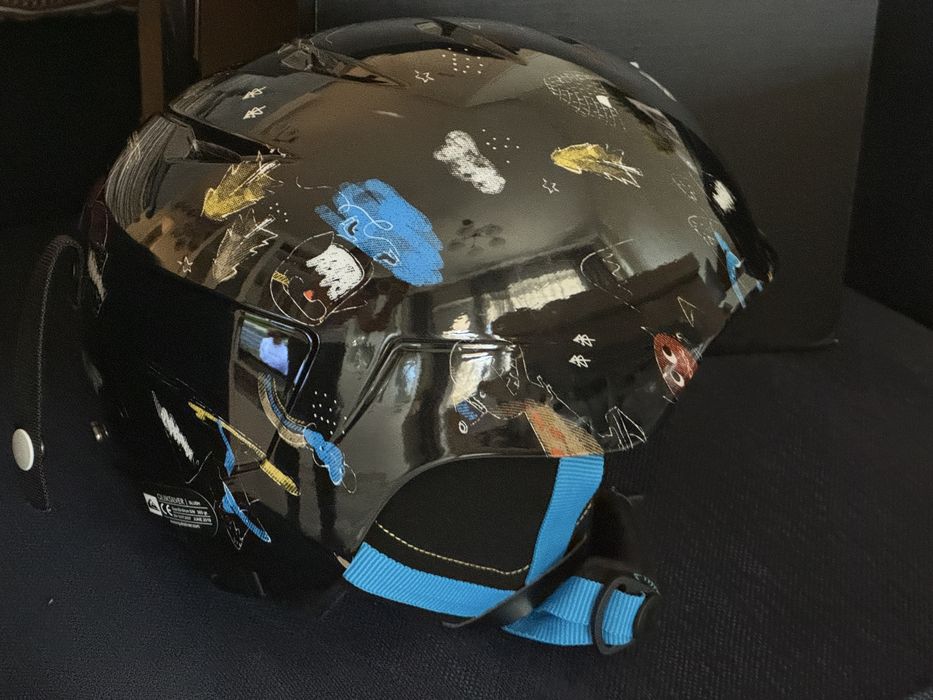 Каска Quick silver и очила