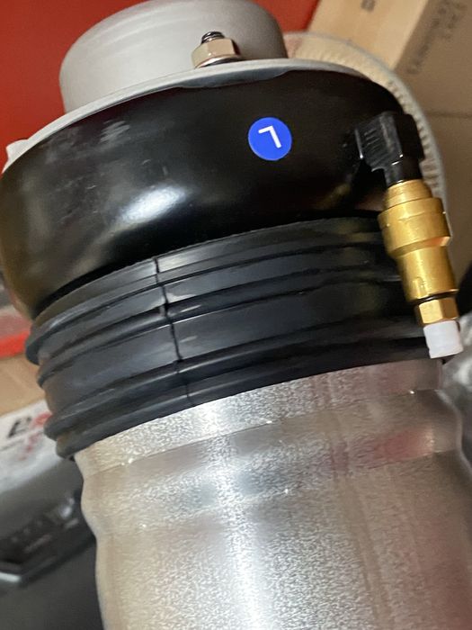 Амортисьор за Audi A6 Quattro C6