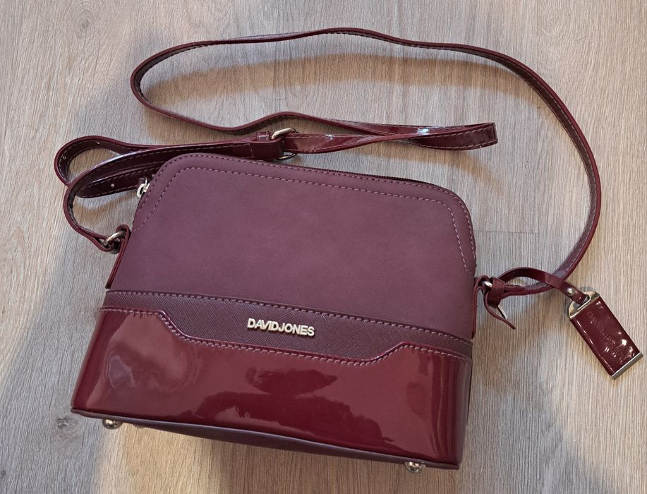 Нова Дамска чанта