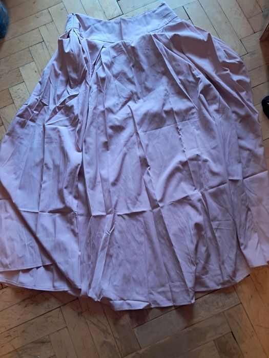 Розова пола размер М - нова