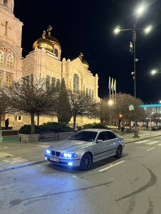 Продавам BMW E39 525 TDS