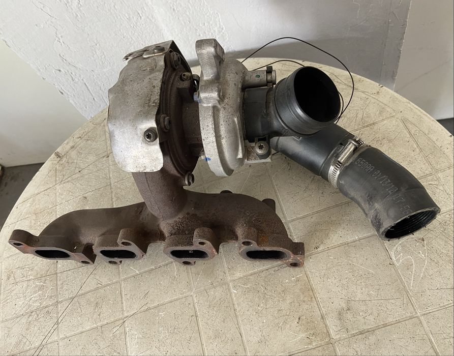 Турбо компресор 1.6 tdi Vw Audi Seat Skoda 03L253016T