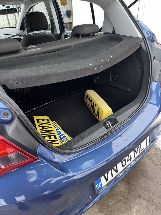 Opel Corsa 2016 diesel 1.3 cdti 75 cp