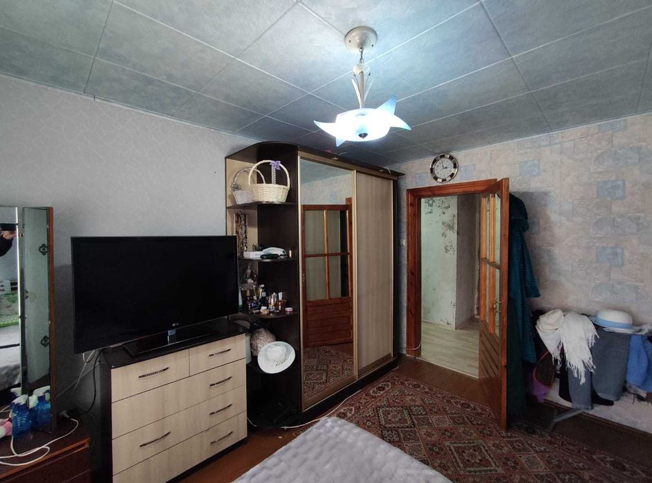 Продам 3-х комн. ул. Ауэзова, 1в