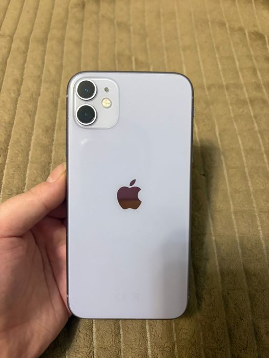 Продам айфон 11