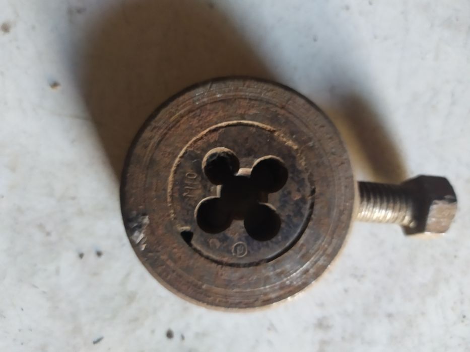 Продам Лерка М10.