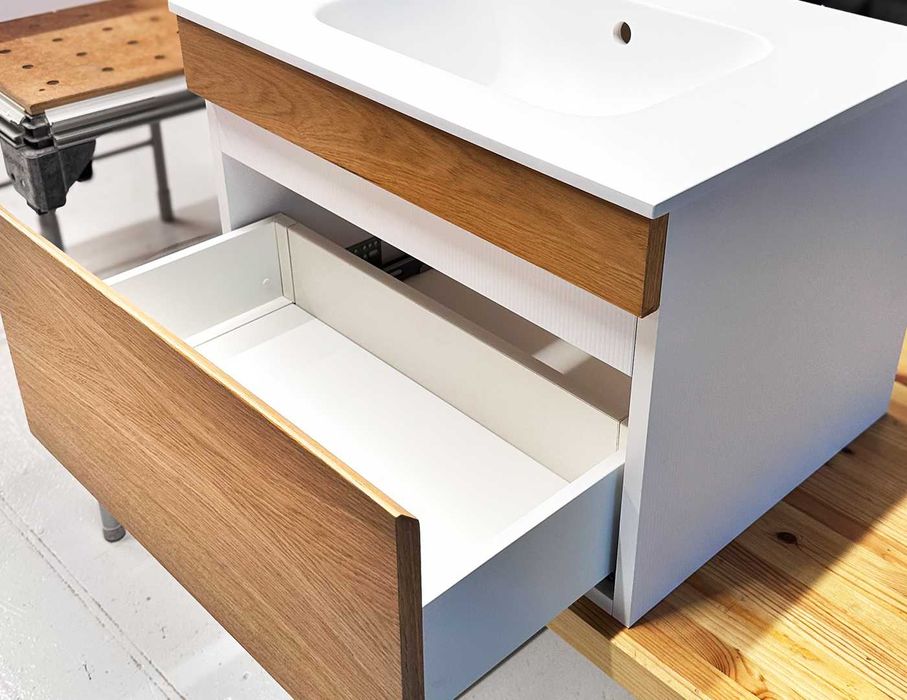 Mobilier la comandă din PAL, MDF și lemn masiv