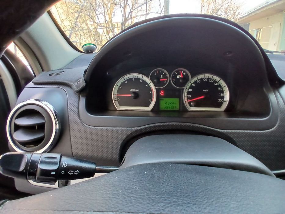 Продаётся Nexia 3 в отл. состоянии