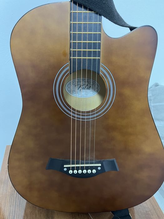 38 размер Гитара холати яхши айиби иук.