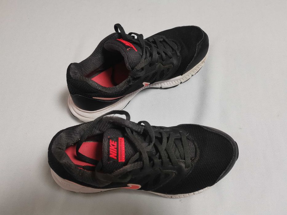 Nike, Puma оригинални дамски маратонки