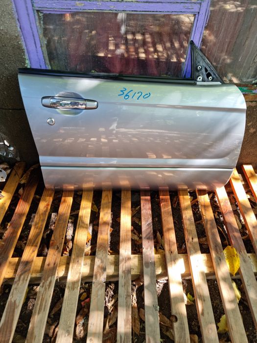 Двери на Subaru Forester Sg