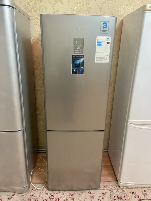 Продам холодильник Самсунг рабочая