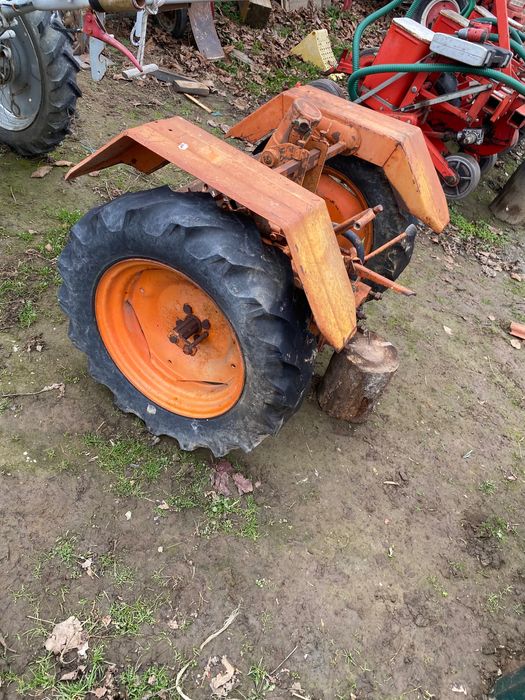 Spate tractoraș Pasquali