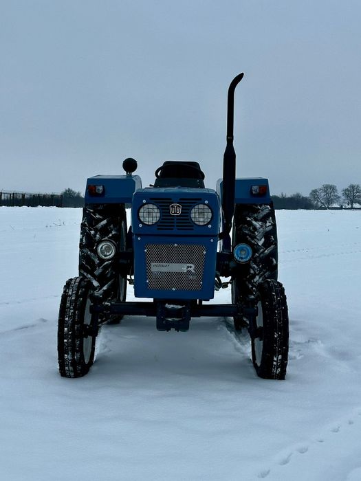 Tractor Universal 550