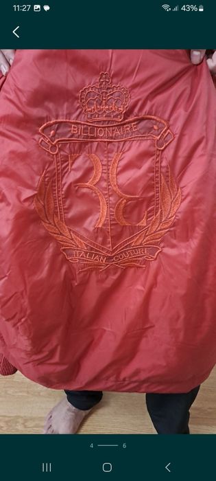 Продам брендовую куртку
