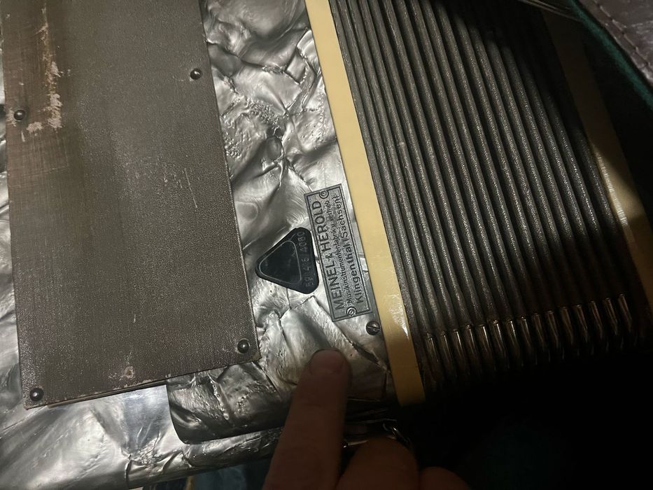 Баян трофейный со времен войны