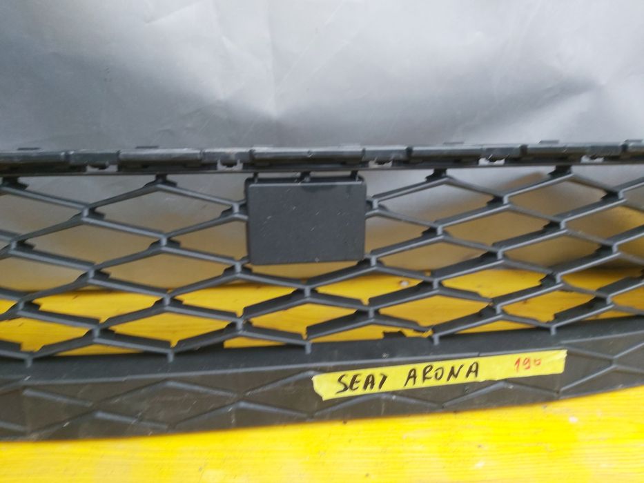 Грил решетка Seat Arona