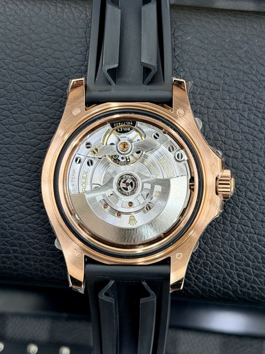 Rolex Yacht-Master Rubber Everose Gold 40mm
