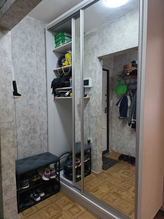 Продам шкаф, в хорошем состоянии
