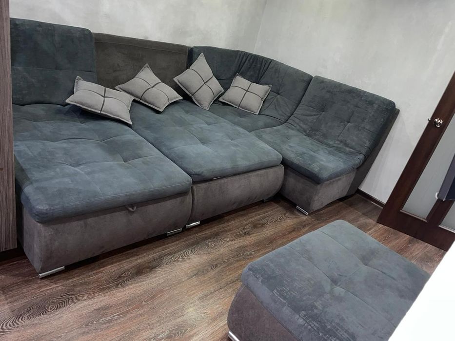 Продается диван в отличном состоянии