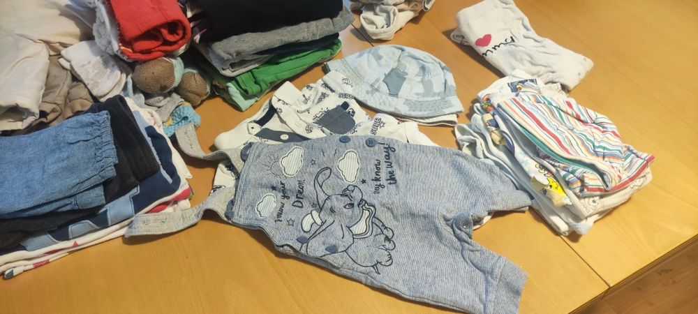 Подарявам дрешки за момче, 0-12м