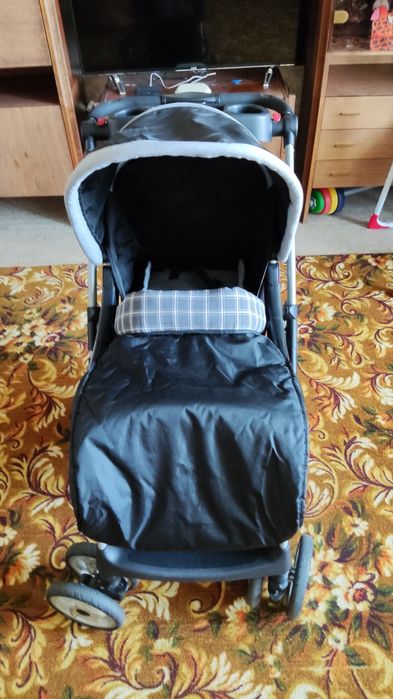 Продаю КОЛЯСКУ в хорошем состоянии