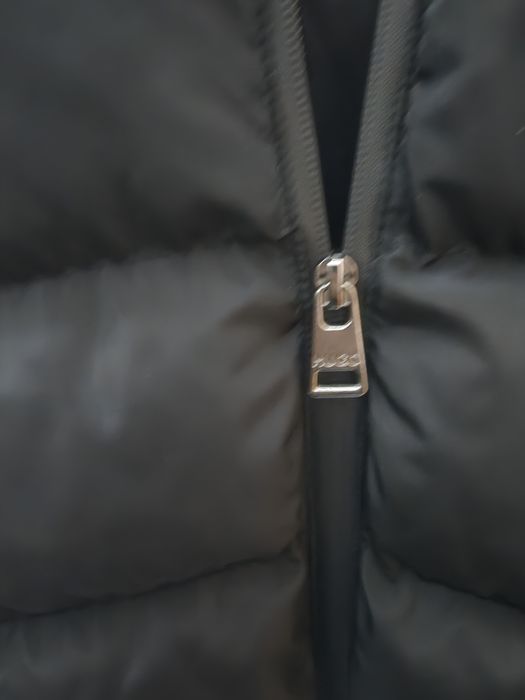 Hugo ,мъжко зимно яке