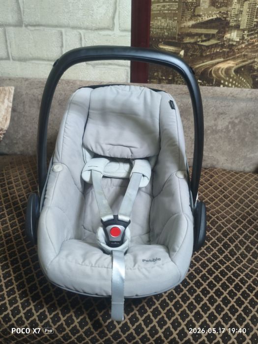 Продам автолюлька от фирмы pebble maxi-cosi plus