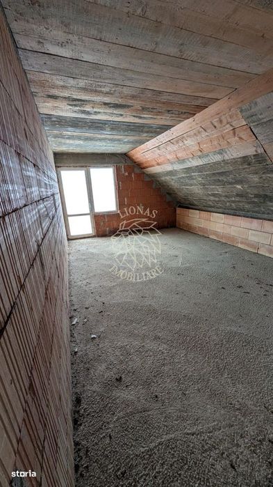 Casa 4 camere 159 mp-teren 500 mp-balcoane+terasa-garaj-Sigmir