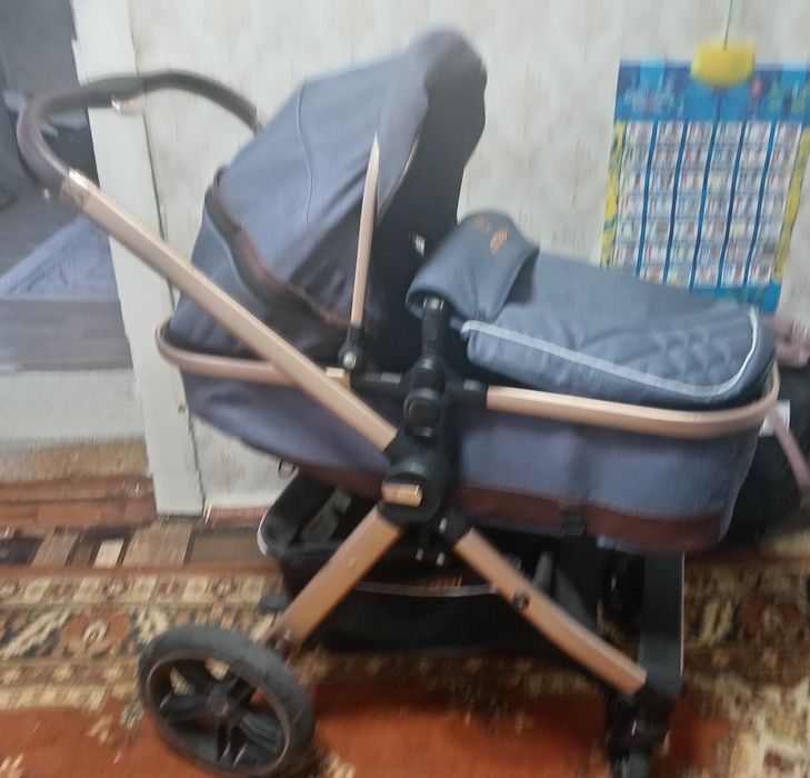 Продам коляску-люльку