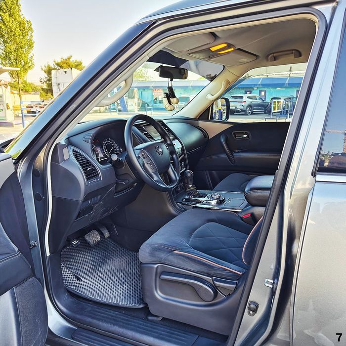 Nissan Patrol, 2018, Platinum, в идеальном состоянии
