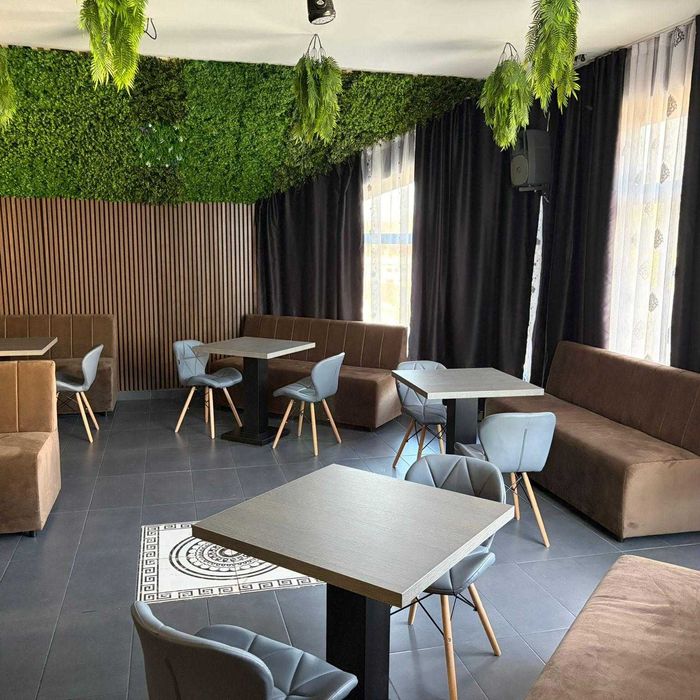 Mese, fotolii, bar, cafenea. restaurant, bistro, pizzerie, fast food