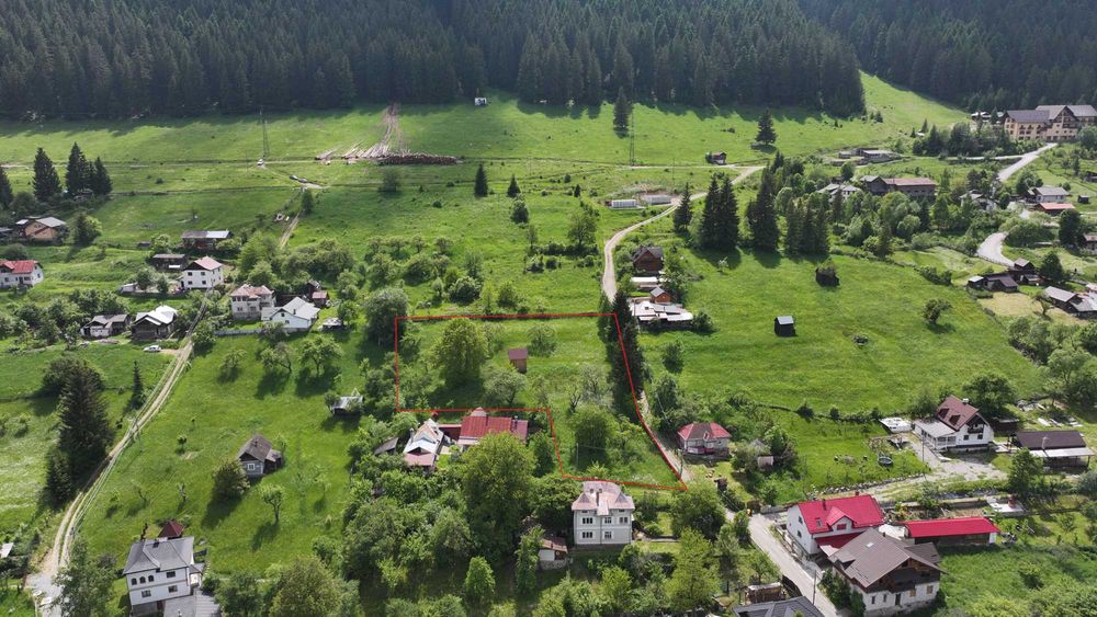 Teren intravilan 2.950 mp pe Dealul Runc | Priveliște superbă asupra orașului | Campulung Moldovenesc