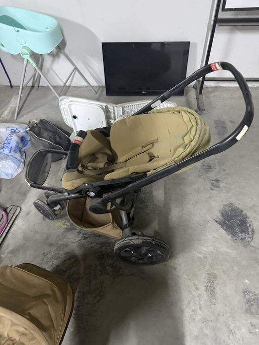 Коляска quinny 2 в 1