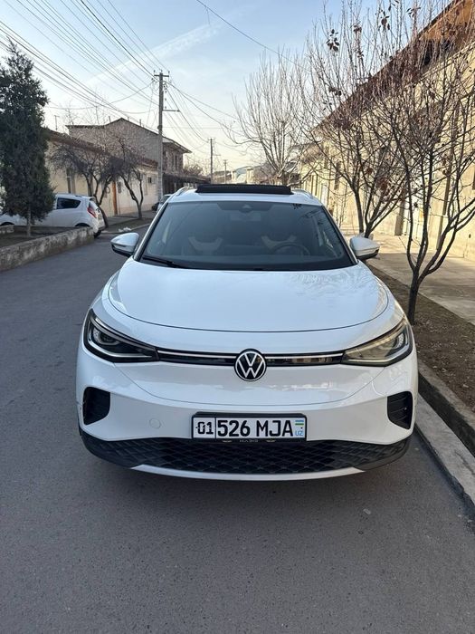 Volkswagen ID.4 PURE sotiladi.