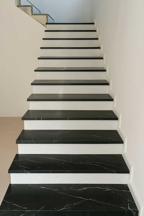 Trepte din marmură și granit-Preț de producător