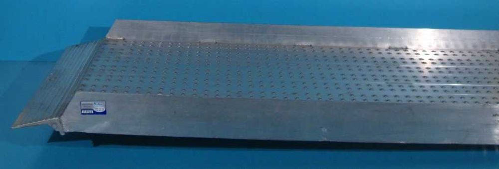 Rampa aluminiu pentru persoane in scaun cu rotile Altec- 300 cm