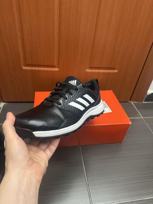 Обувки Adidas CP